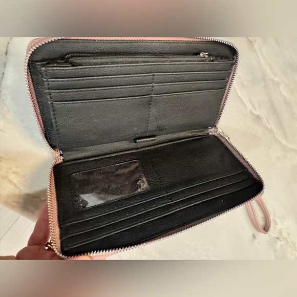 Steve Madden Elegant Tan Women's Clutch wallet 8x4in no callouts - Picture 4 of 14